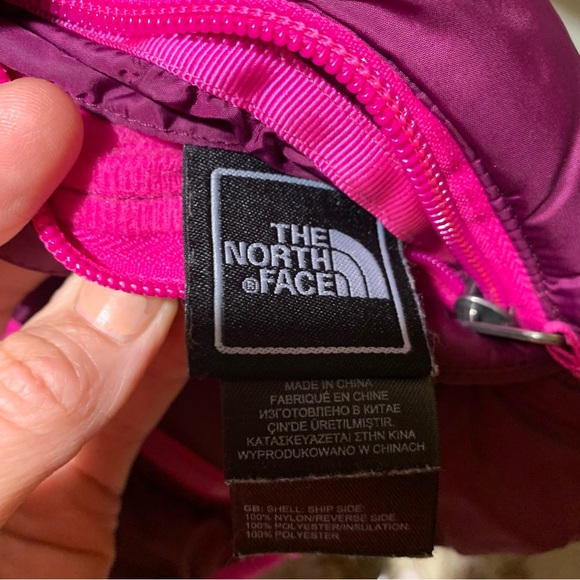The North Face // Girls' Reversible Puffer Jacket Coat Size Medium (10/12) - Picture 6 of 16
